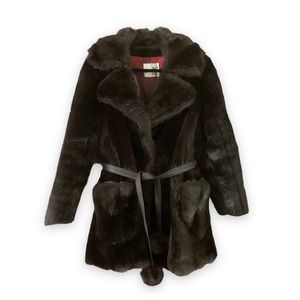 Vintage Stanley's of Geneva Aleutian Dubrowsky and Joseph Brown Faux Fur Coat